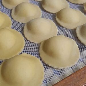 TORTELLI ARTESANAL RECHEADO DE MUSSARELA 300G – PASTIFÍCIO GALINHO